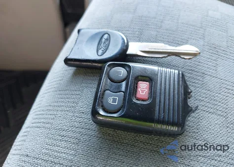 2006 Ford Freestar Se z USA, uszkodzony, nr VIN 2FMZA51626BA54908